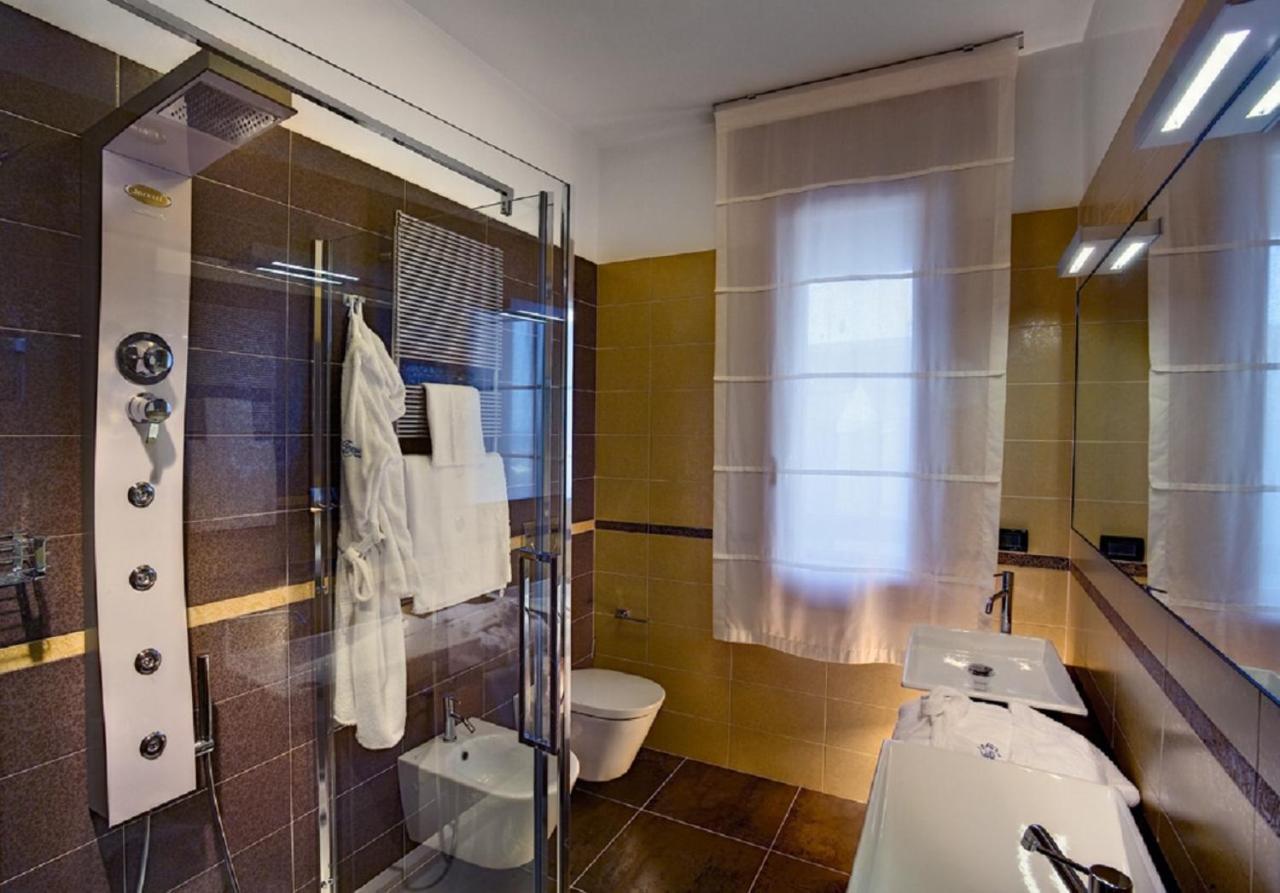 Hotel Le Tegnue Sottomarina Luaran gambar