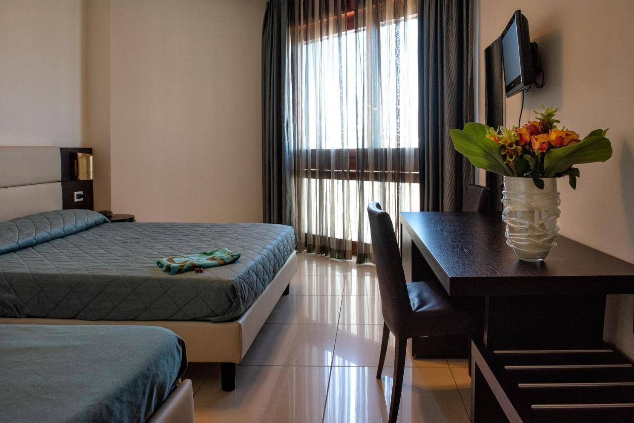 Hotel Le Tegnue Sottomarina Luaran gambar