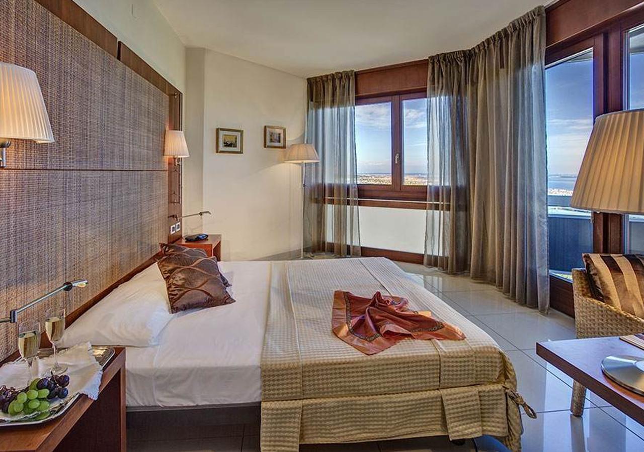 Hotel Le Tegnue Sottomarina Luaran gambar